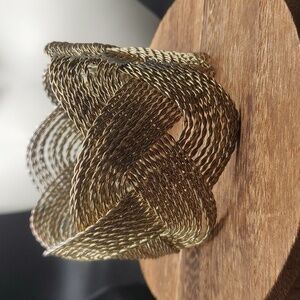 Overflow high end celtic full circle‎ woven bracelet
